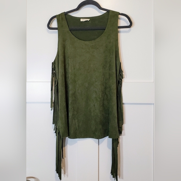 Twenty Second Fringes Faux Suede Sleevess Top Olive Green Size Large Made In USA - Picture 1 of 8